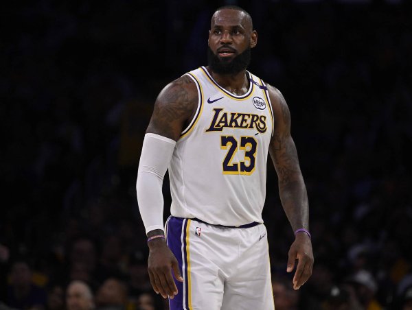 点赢通 球探：我不断听到的消息是骑士对詹姆斯没兴趣 不知流言从何而来