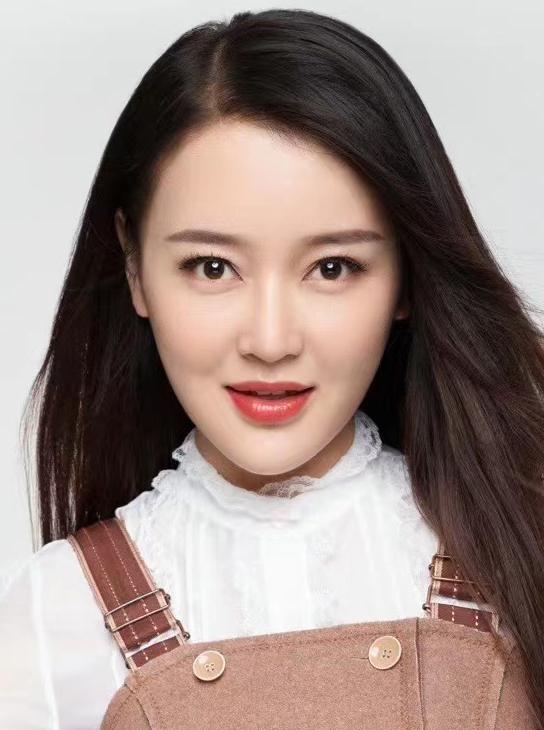 信通配资 记者实探“外卖大战”中的骑手 订单增加 午高峰出餐慢 指定位置抢单否则难抢｜一探