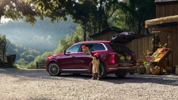 泸深A融通 问界M7预售火热：43分钟10万订单，智驾空间升级，家庭科技出行新选择